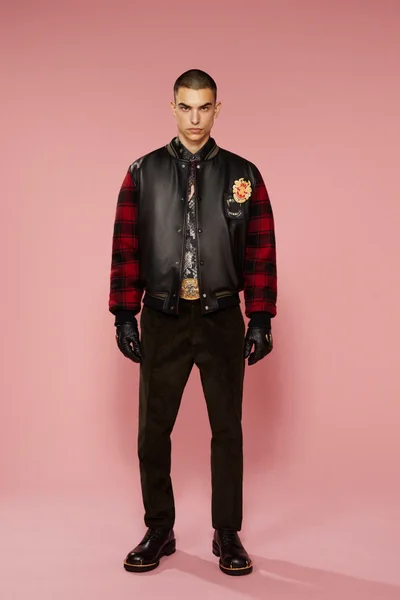 Look 7